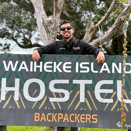 Onetangi Waiheke Backpackers Hostel מראה חיצוני תמונה