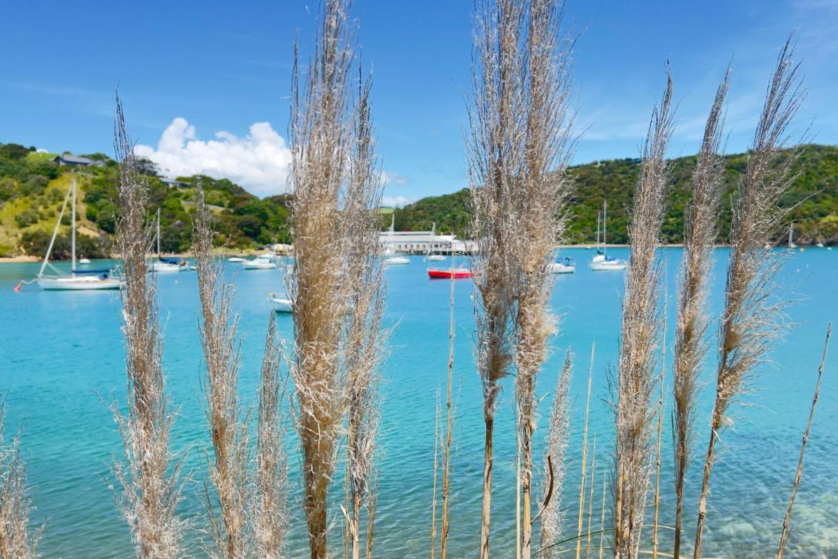 Onetangi Waiheke Backpackers Hostel מראה חיצוני תמונה