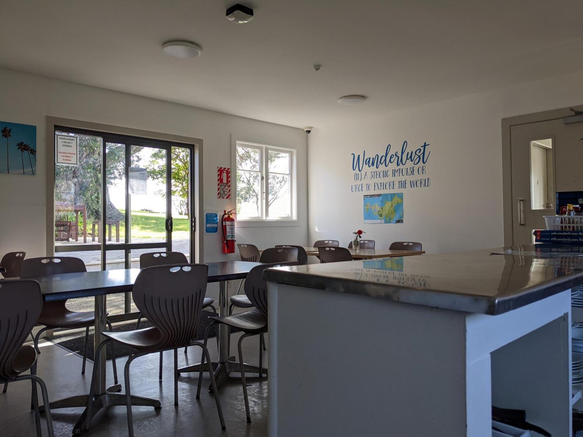 Onetangi Waiheke Backpackers Hostel מראה חיצוני תמונה